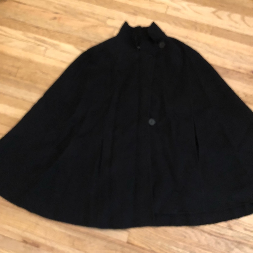 Theory light-weight wool cape